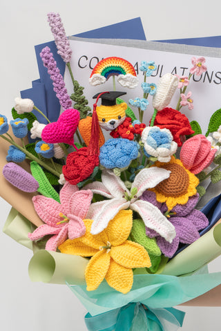 ความภาคภูมิใจในพิธีรับปริญญา + หมีหนึ่งตัว