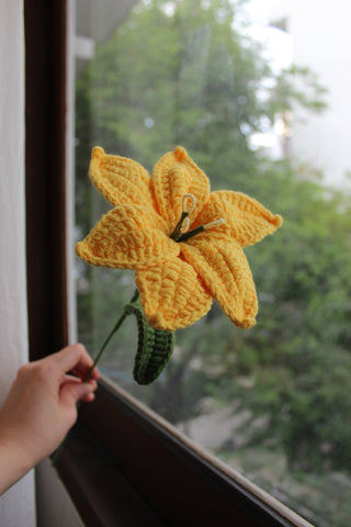 Simple Lily